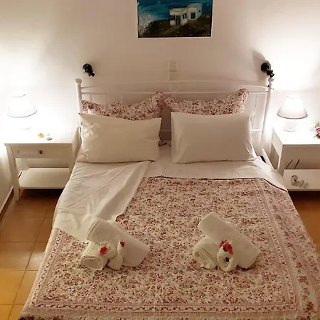 Special Rate Due To Pre Renovation! Bohemian Island House Pool And Beach Gasthuis *