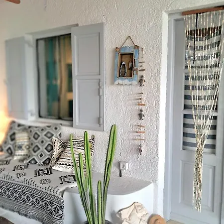Gasthuis Special Rate Due To Pre Renovation! Bohemian Island House Pool And Beach Mykonos Town