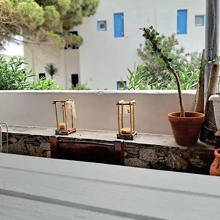 Special Rate Due To Pre Renovation! Bohemian Island House Pool And Beach Guest house